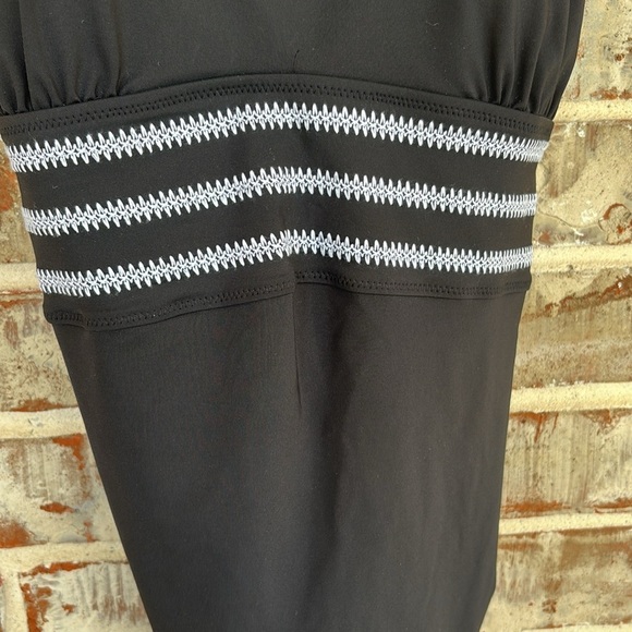 Land’s End Charcoal V-neck Embroidered Crisscross One Piece Swim Suit - Picture 2 of 7